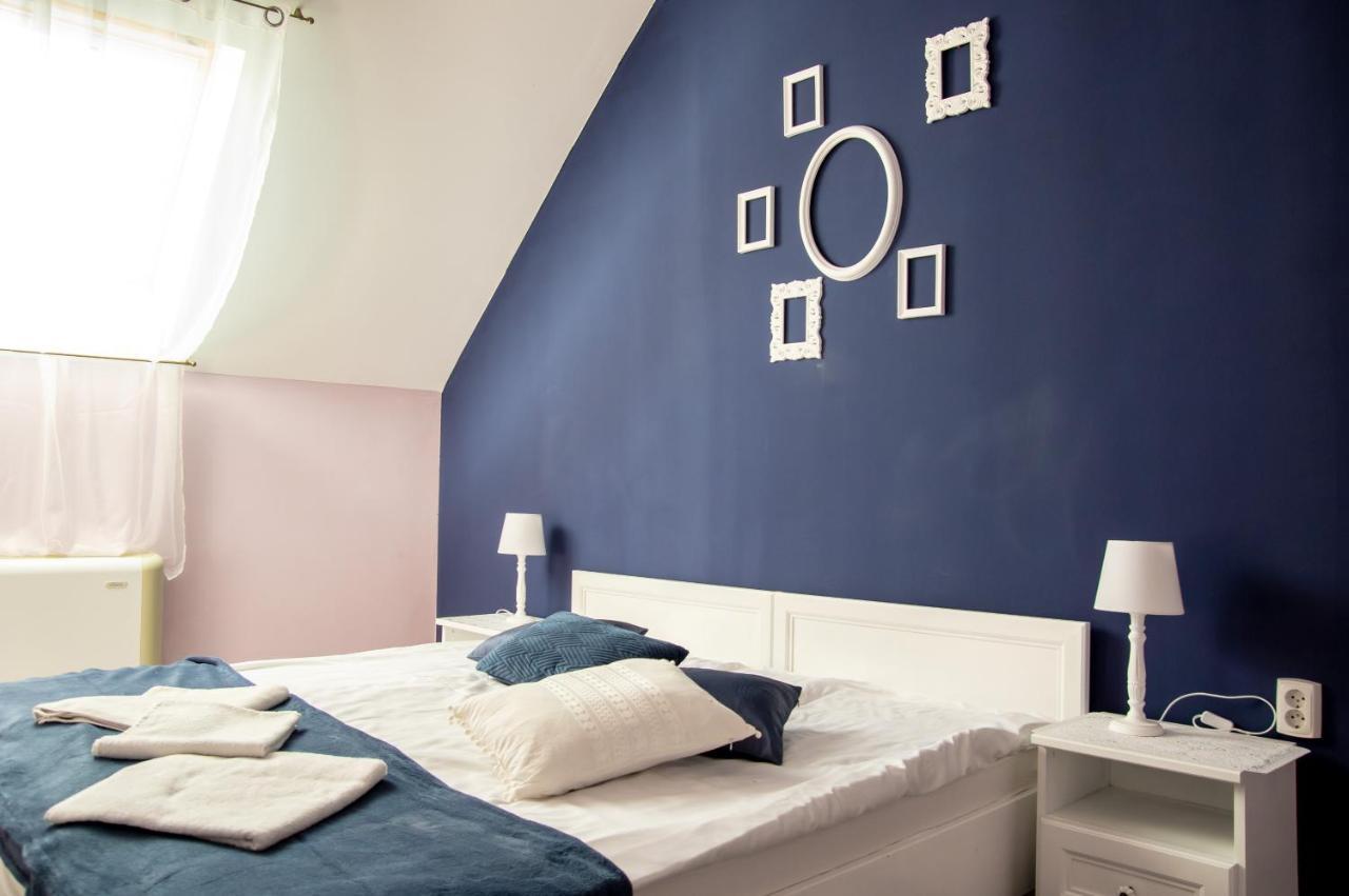 Gyula Panzio Hotel ภายนอก รูปภาพ
