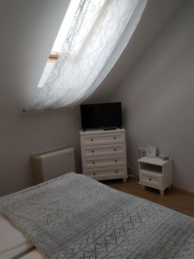 Gyula Panzio Hotel ภายนอก รูปภาพ
